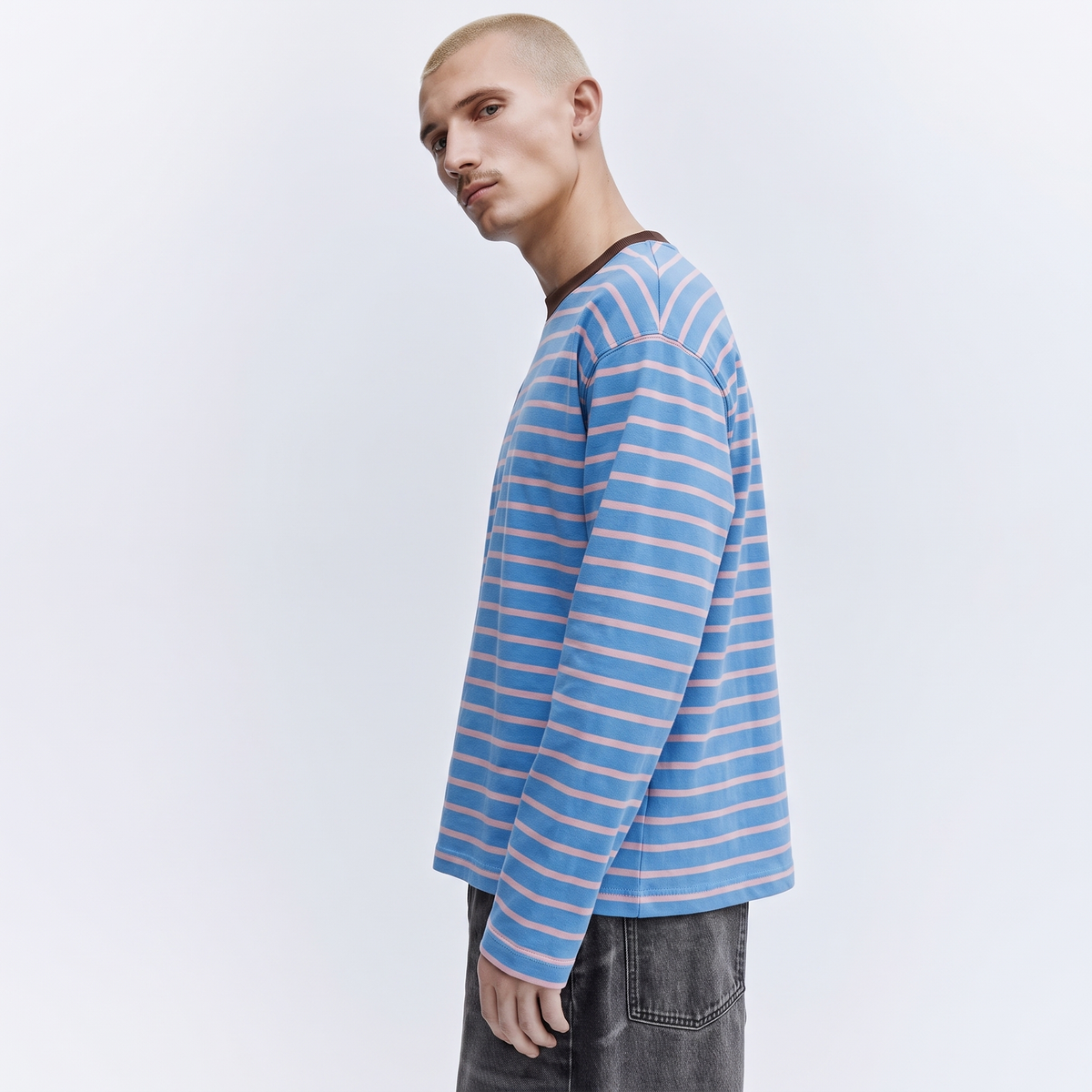 Blueberry Rush – Striped Oversized T-Shirt