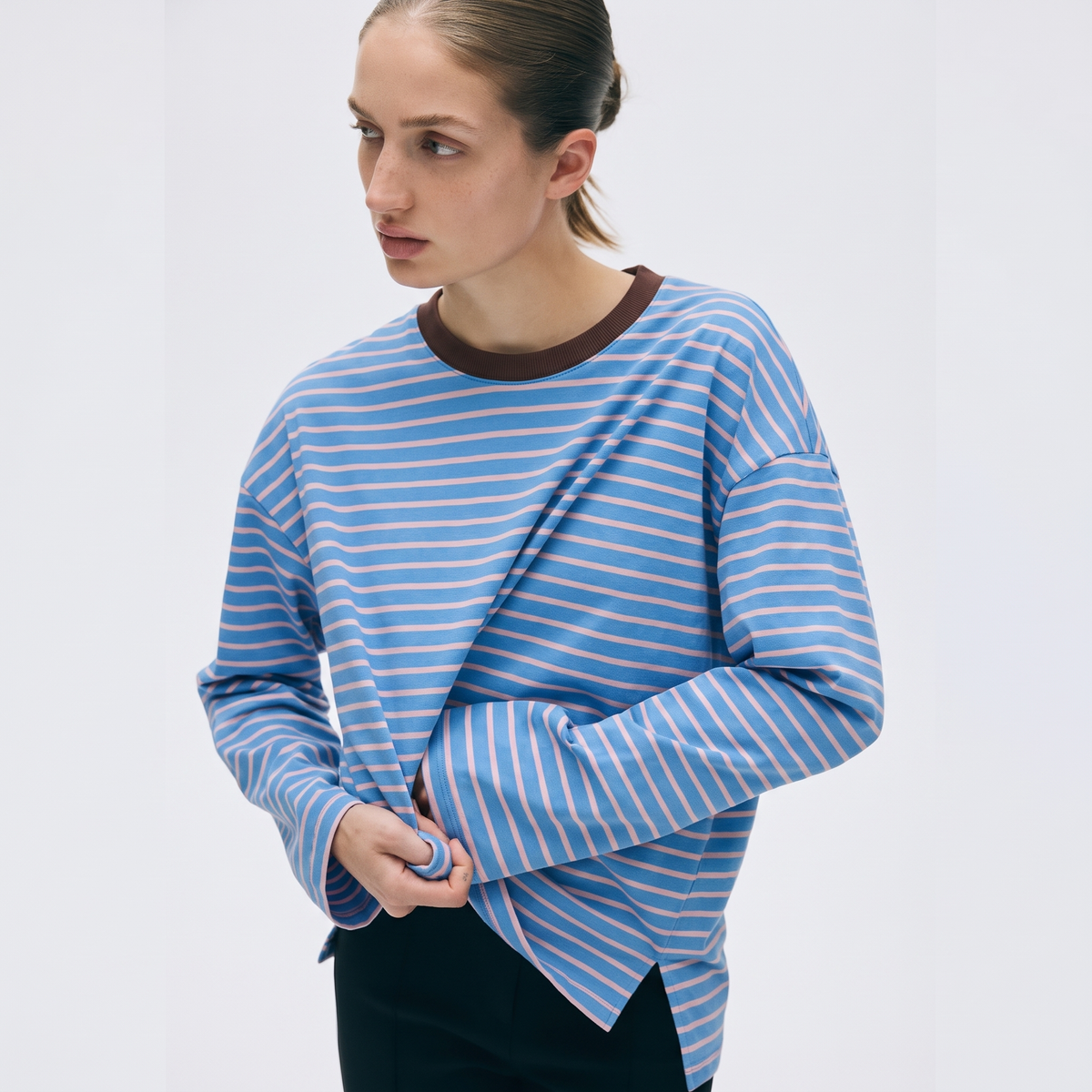 Blueberry Rush – Striped Oversized T-Shirt