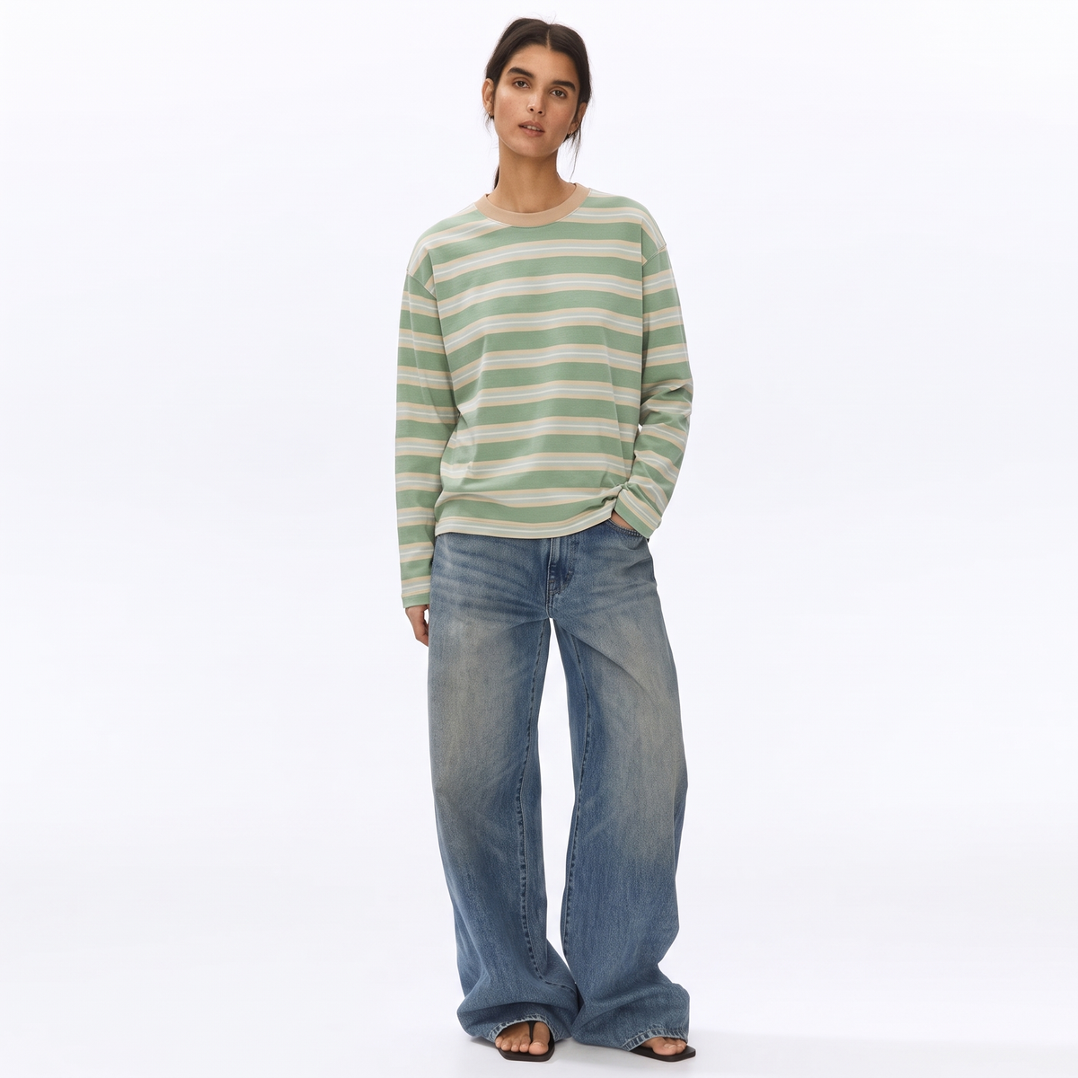 Kiwi Crush – Striped Oversized T-Shirt